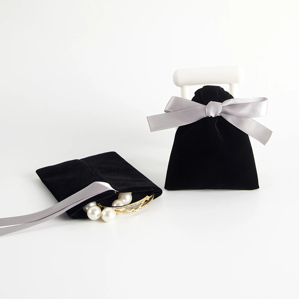 5Pcs Portable Exquisite Velvet Jewelry Pouches with Ribbon Soft Drawstring Dust Bags for Storing Various Fine Ornaments &Jewelry