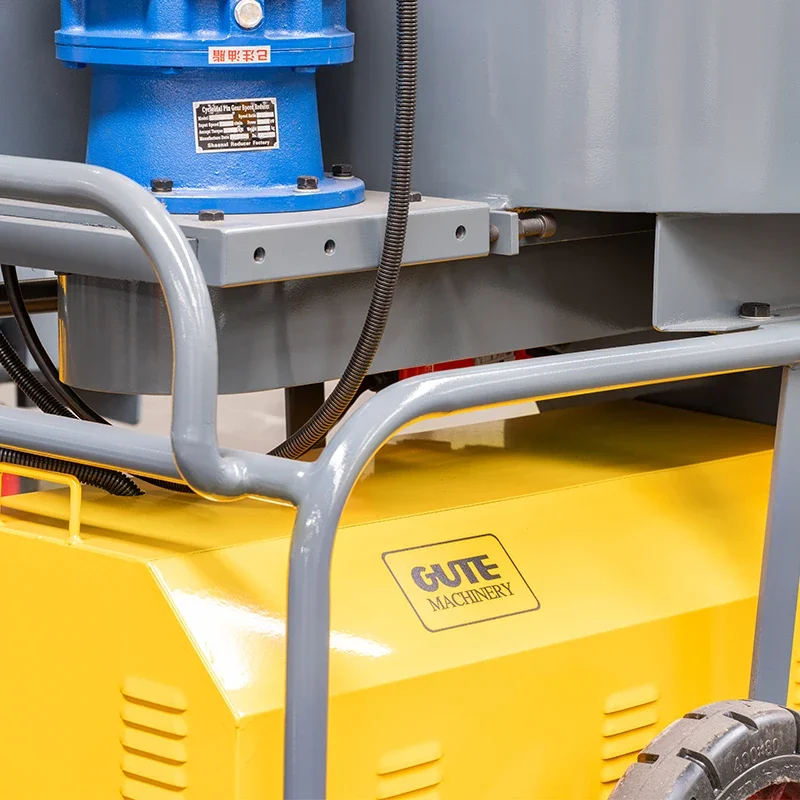 Large Capacity Small Constructions Concrete Cement Mixer Truck Pump for Sale