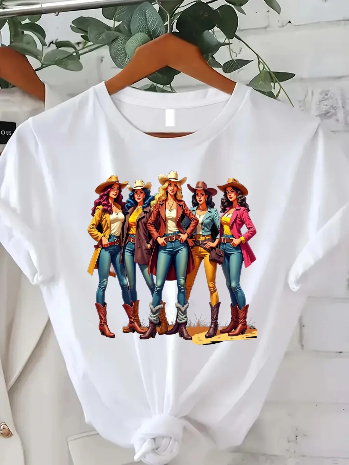

Женская футболка Cowgirl Gang T-Shirt - женская сексуальная футболка с рисунком в западном стиле