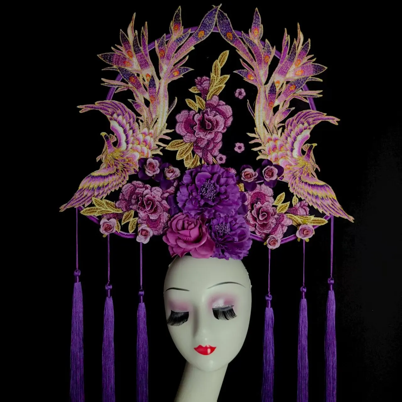 Chinese Style Embroidery Female Model Walking Show Personality Grandeur Exaggeration Stage Performance Headwear Tassel Creativit