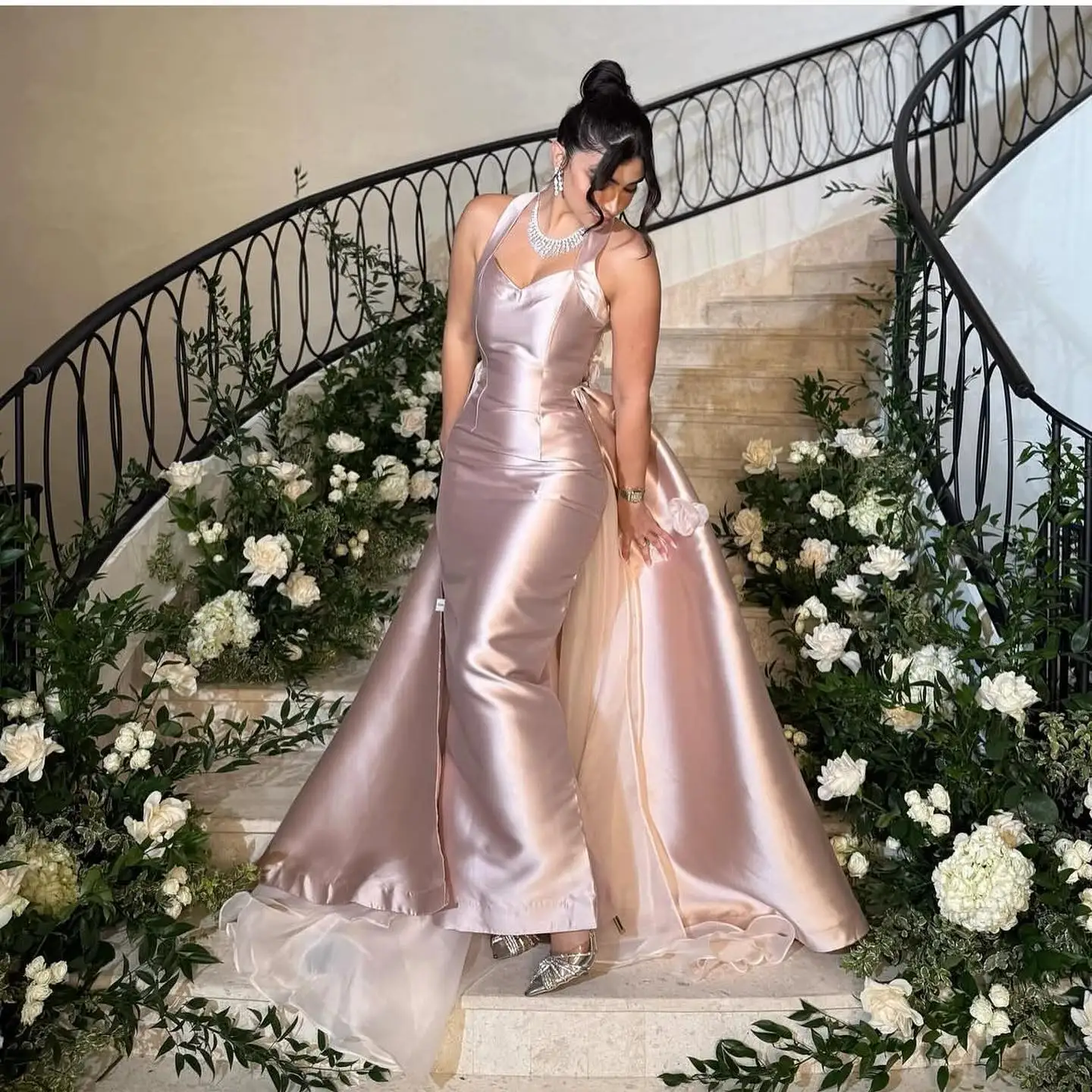 

Customized Graceful Satin 3D Flowers Crystal Evening Dresses Exquisite Halter Sleeveless Cocktail Dress Custom Made Party Dress