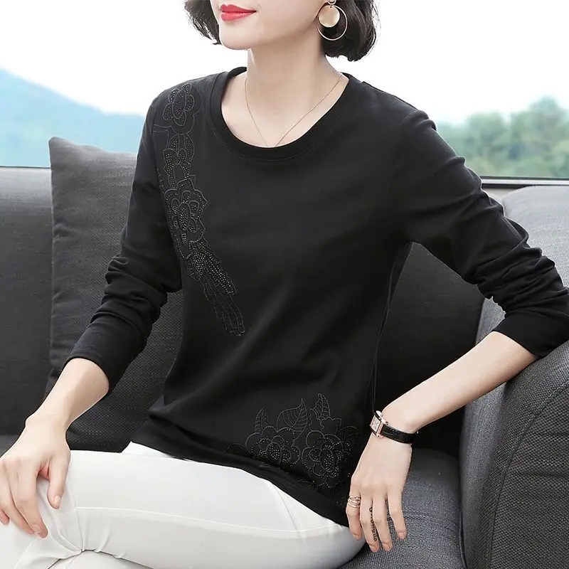 Fashion Embroidered Solid Color Long Sleeve T-shirt Women 2022 Simple All-match Commute Female Diamonds O-Neck Pullovers Tops