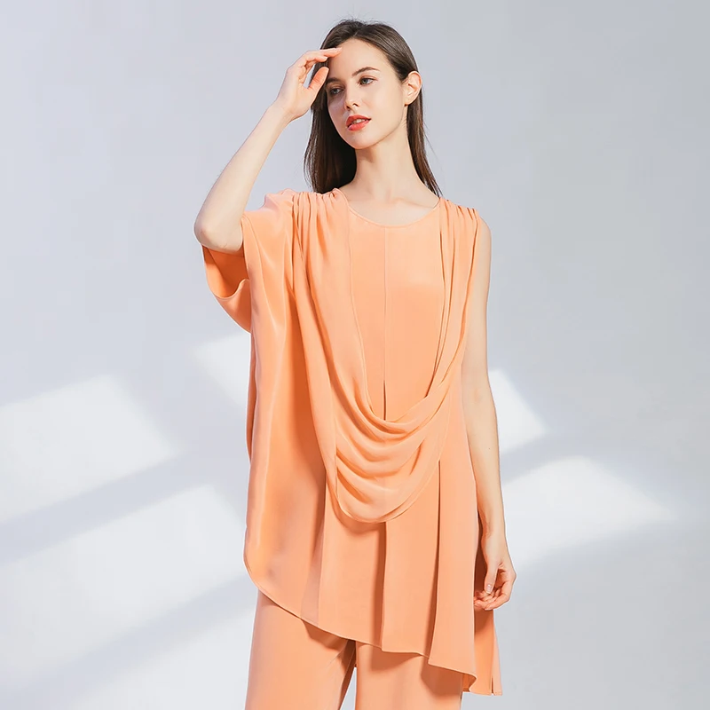 

Love 30m/m Heavy Silk Unilateral Bat Sleeves Asymmetrical Georgette Stitching Organ Pleats Round Neck Feminine T-shirt BY130