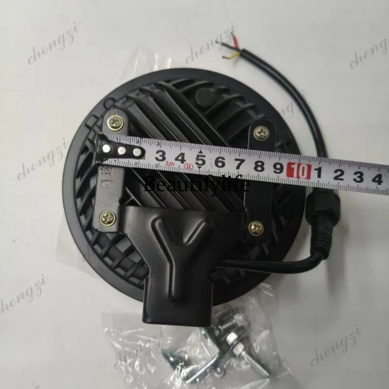 Cross-border automotive LED 12V24V off-road vehicle truck spotlight modification headlight 5-inch round strong beam headlight - view 4