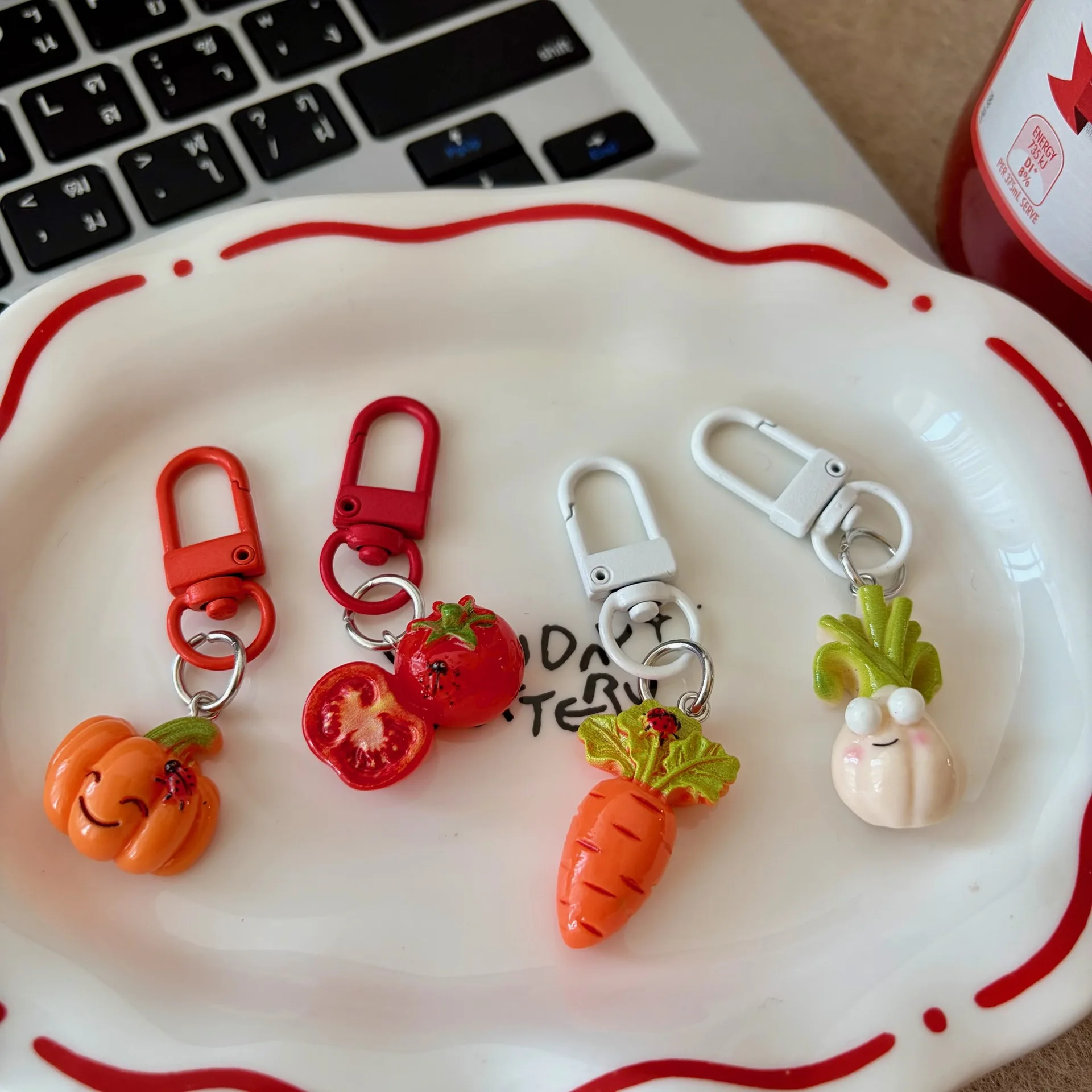 keychain vegetables Simulat Broccoli Key Chain Creative Food Vegetable Pendant Keychain Men Women Gift Pet Dog Cat Toy