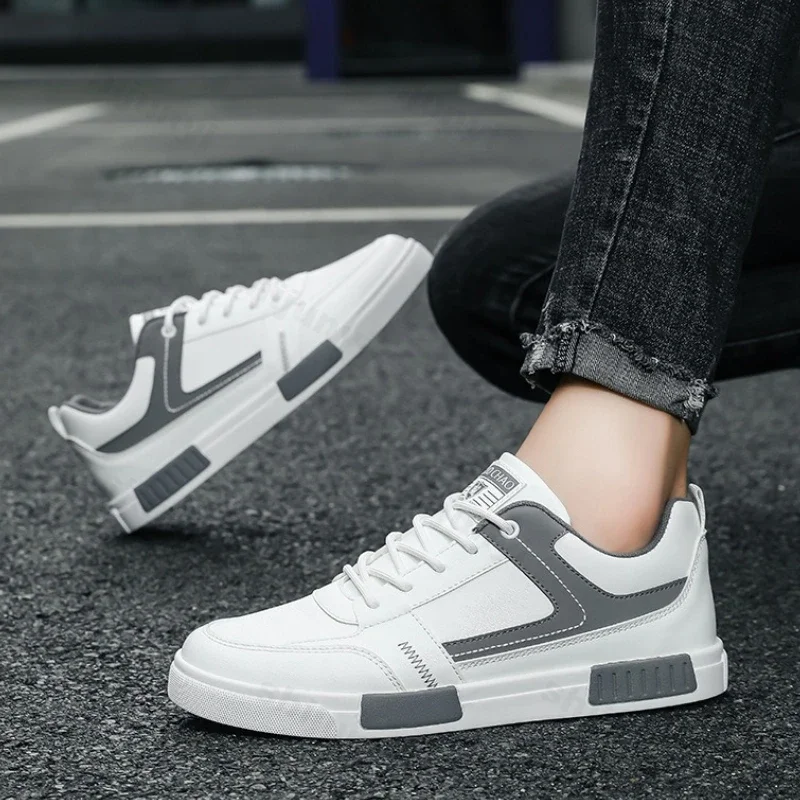 

Large Size Men's Board Shoes 2025 Spring Autumn New Trend Fashion Lace Up Casual Sneakers Outdoor Non Slip Height Increase Flats