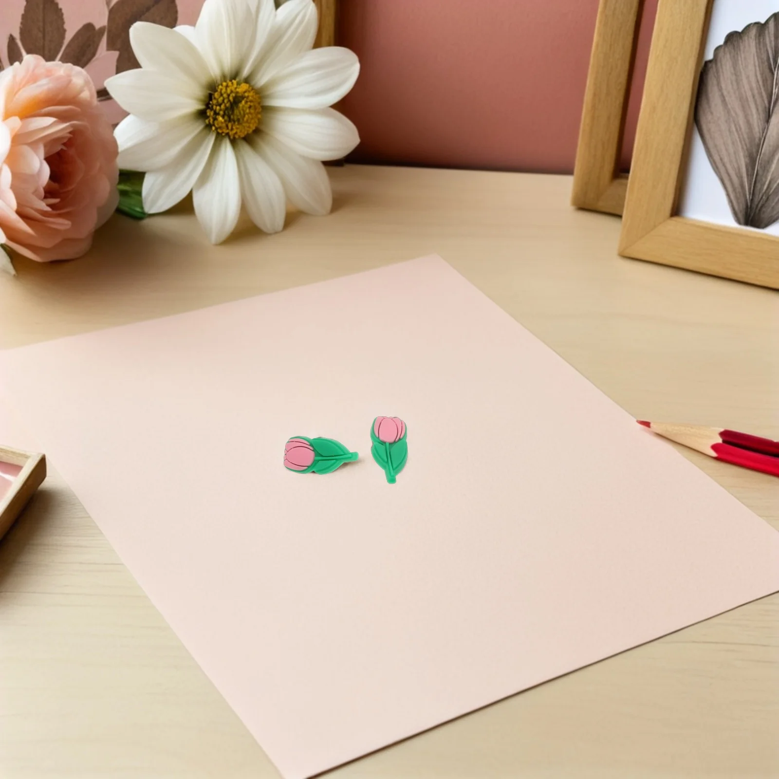 30pcs Cute Pencil Charms Pvc Pen Topper Clips Tulip Flower Huggers School Supplies Classroom Rewards Novelty Paper Clips