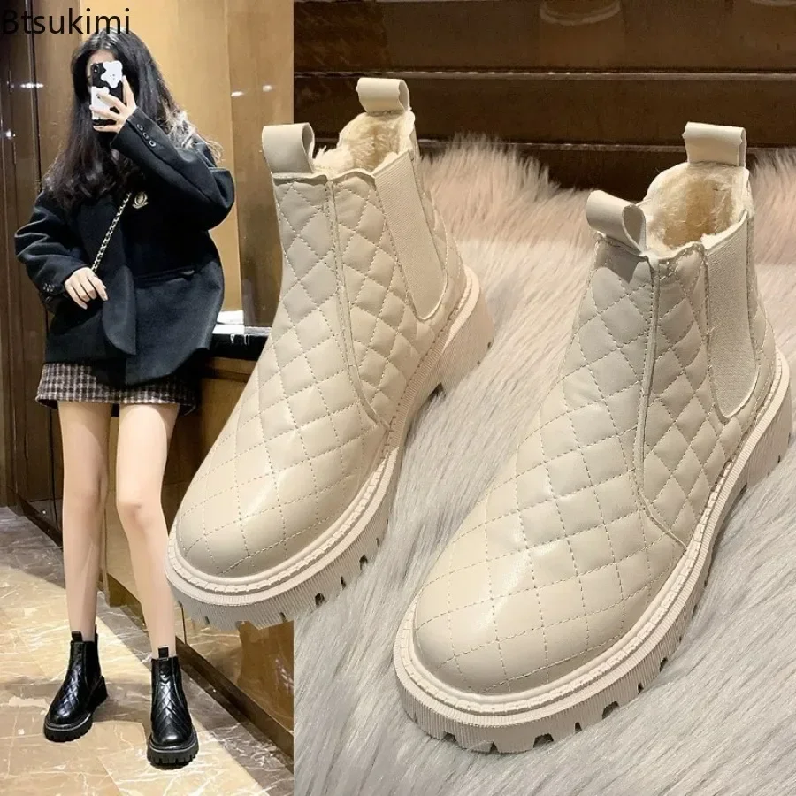 

2024 Women's Warm Martin Boots British Style Plush Thick Soles Female Fashion Short Ankle Snow Boots Black White Platform Shoes