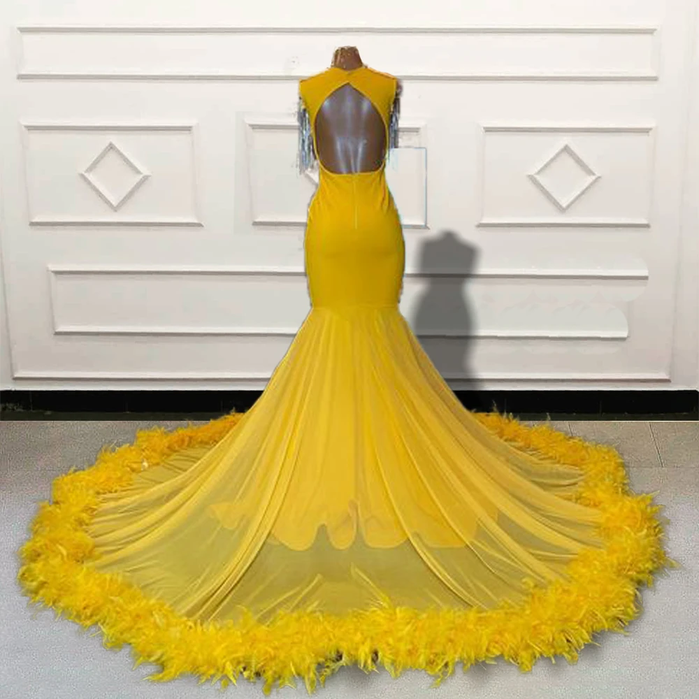 Robe de bal de forme sirène pour filles, luxueuse tenue de soirée de standing, avec plumes noires et perles, couleur jaune, pour fête de remise de diplôme, 2023