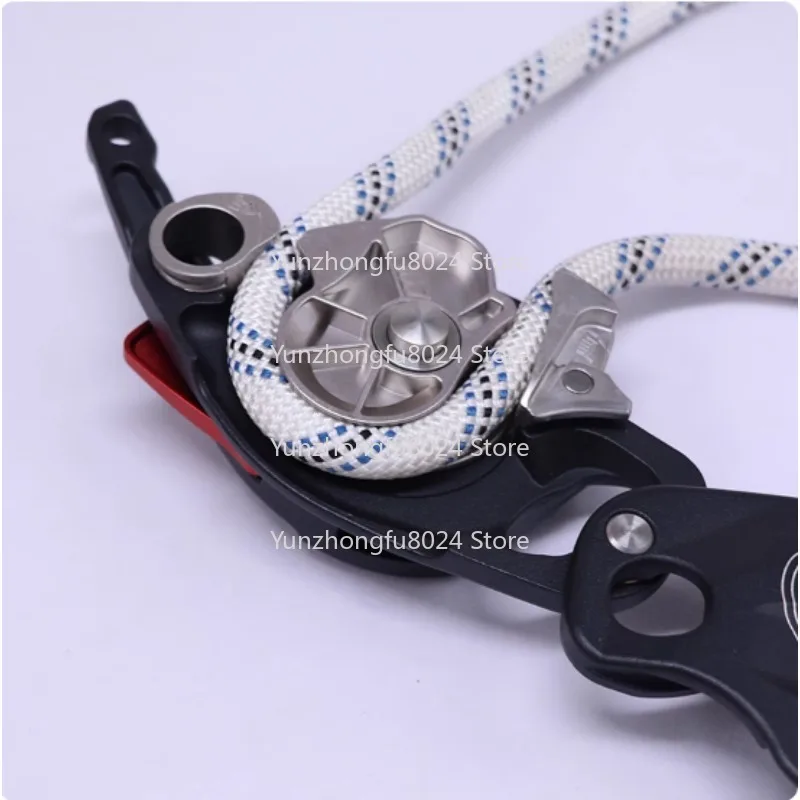 

Rope Descender Manual Stop Outdoor Climbing Speed Downhill Aerial Work Protector Descender