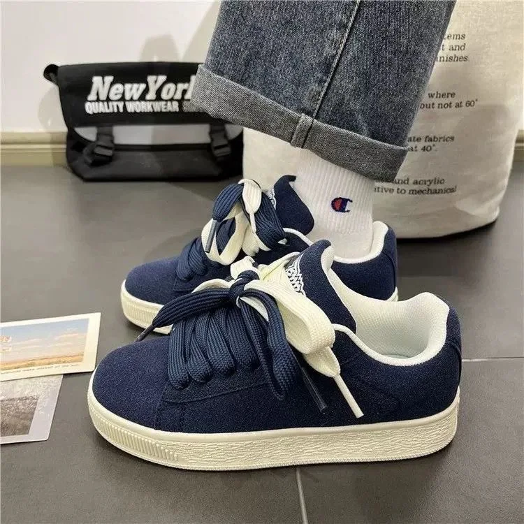 Board shoes 2026 new casual bread shoes men's versatile sports shoes for couples women