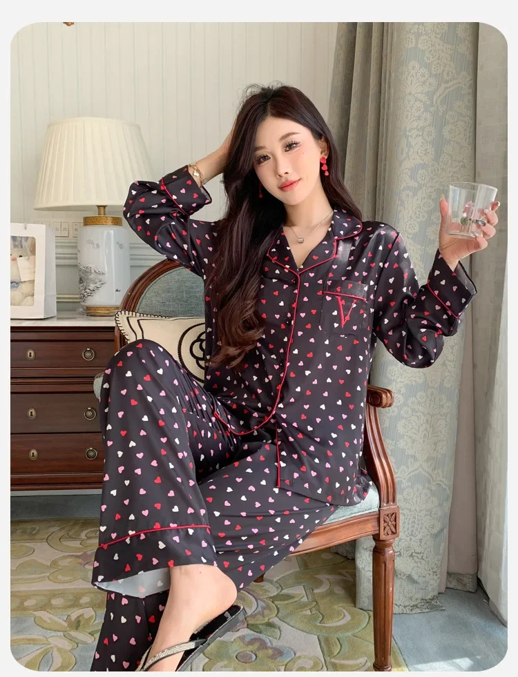 Ladies Spring Celebrities Same Style Pajamas Love Printed Lapel Cardigan Ice Silk Thin Long Sleeved Satin Home Clothing Set