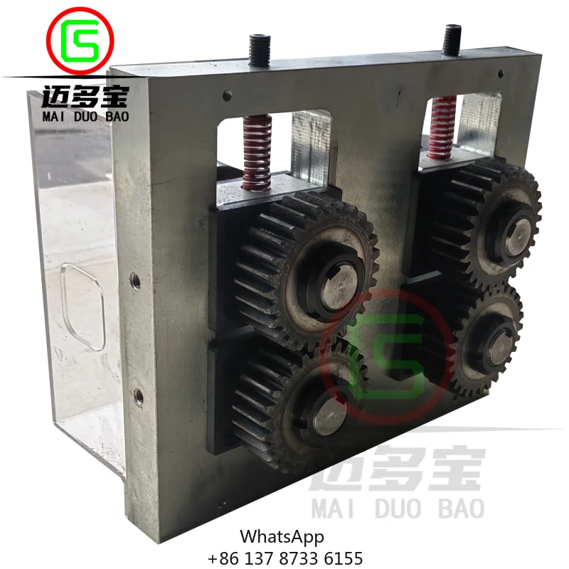 

Customer Choice! Traction And Straightening Of Iron And Aluminum Wires With A Diameter Of 3-6mm. Automatic 4-wheel Tractor