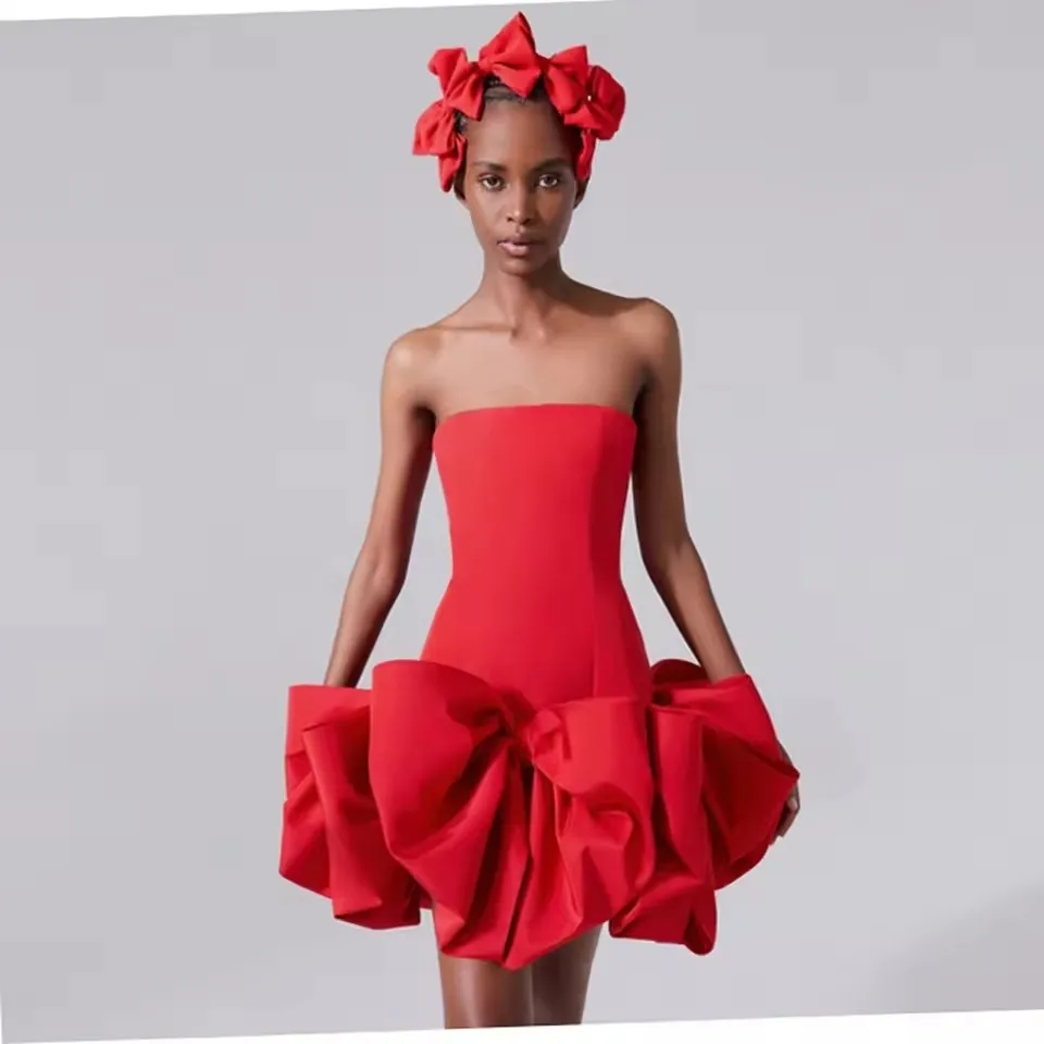 

2025 Couture Strapless Little Red Mini Dress Stretch Satin Short Prom Party Dresses Ruffled Bubble Skirt Unique Birthday Dress
