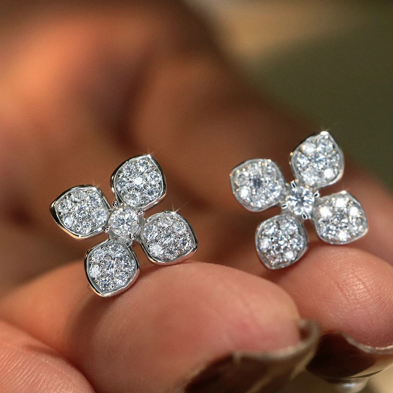 KUGG 100% 18K أقراط الذهب الأبيض النساء 0.60 قيراط الماس الطبيعي الحقيقي وأقراط فاخرة أنيقة تصميم عالية مجوهرات الحفلات