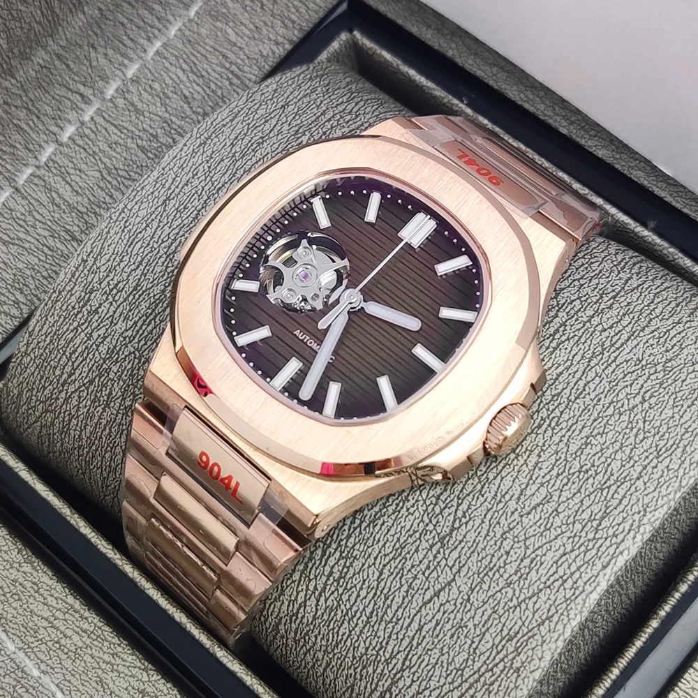 ساعة فاخرة باللون الذهبي الوردي 40 ملم مربعة NH38 حركة ميكانيكية أوتوماتيكية للرجال تاريخ كريستال الياقوت حزام من الفولاذ المقاوم للصدأ #5