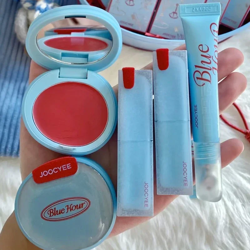 Joocyee Cosmetic Winter Blue Christmas Matte Solid Lip Glaze Hydrating Water Gloss Hydrating Applesauce Blush Longlasting Makeup