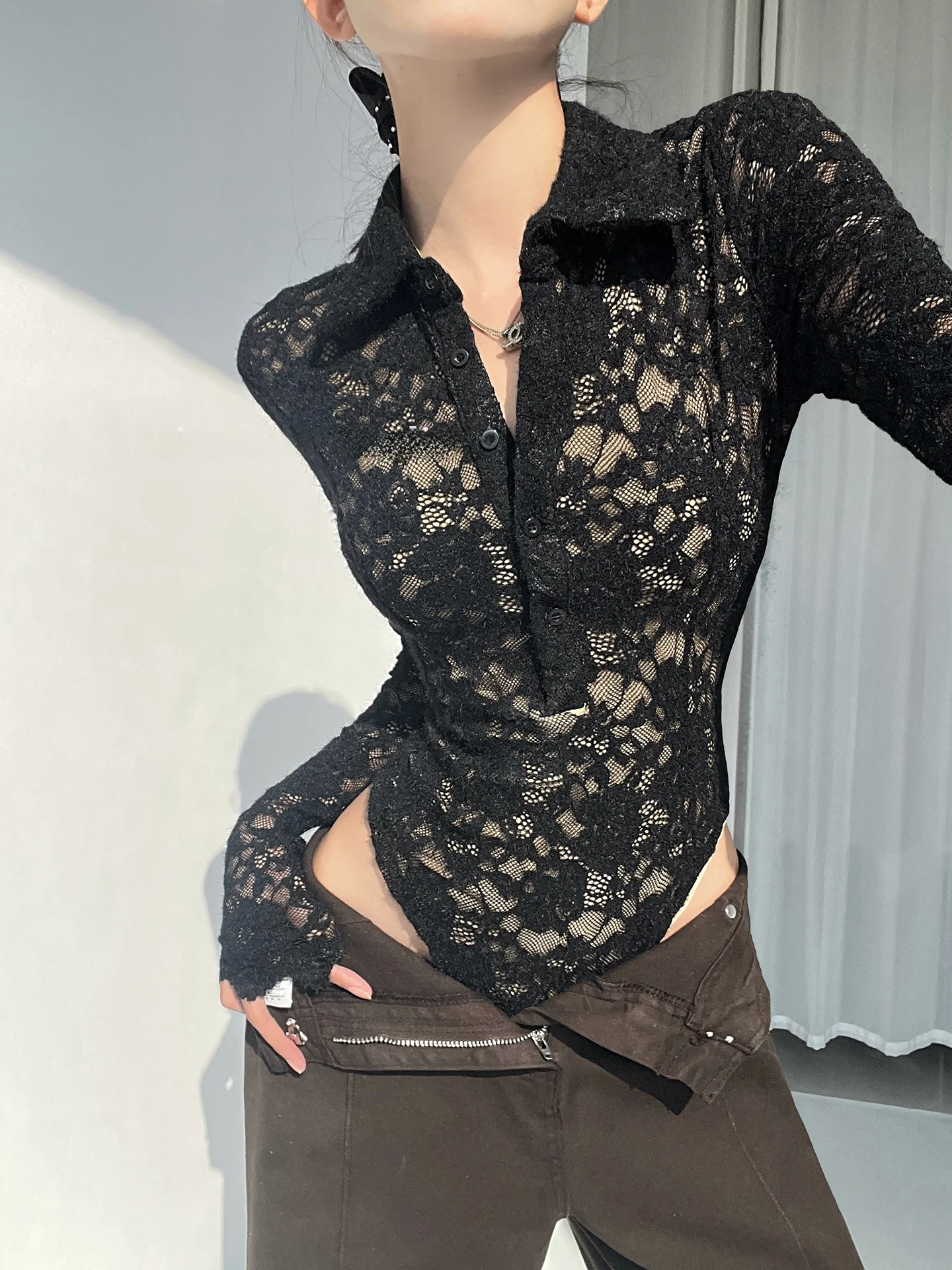 

Slimming Effect Black Lace V-Neck Long Sleeve T-Shirt Women's Spring Fashionable Sexy Tight Fit Top Shoulder Width Matched