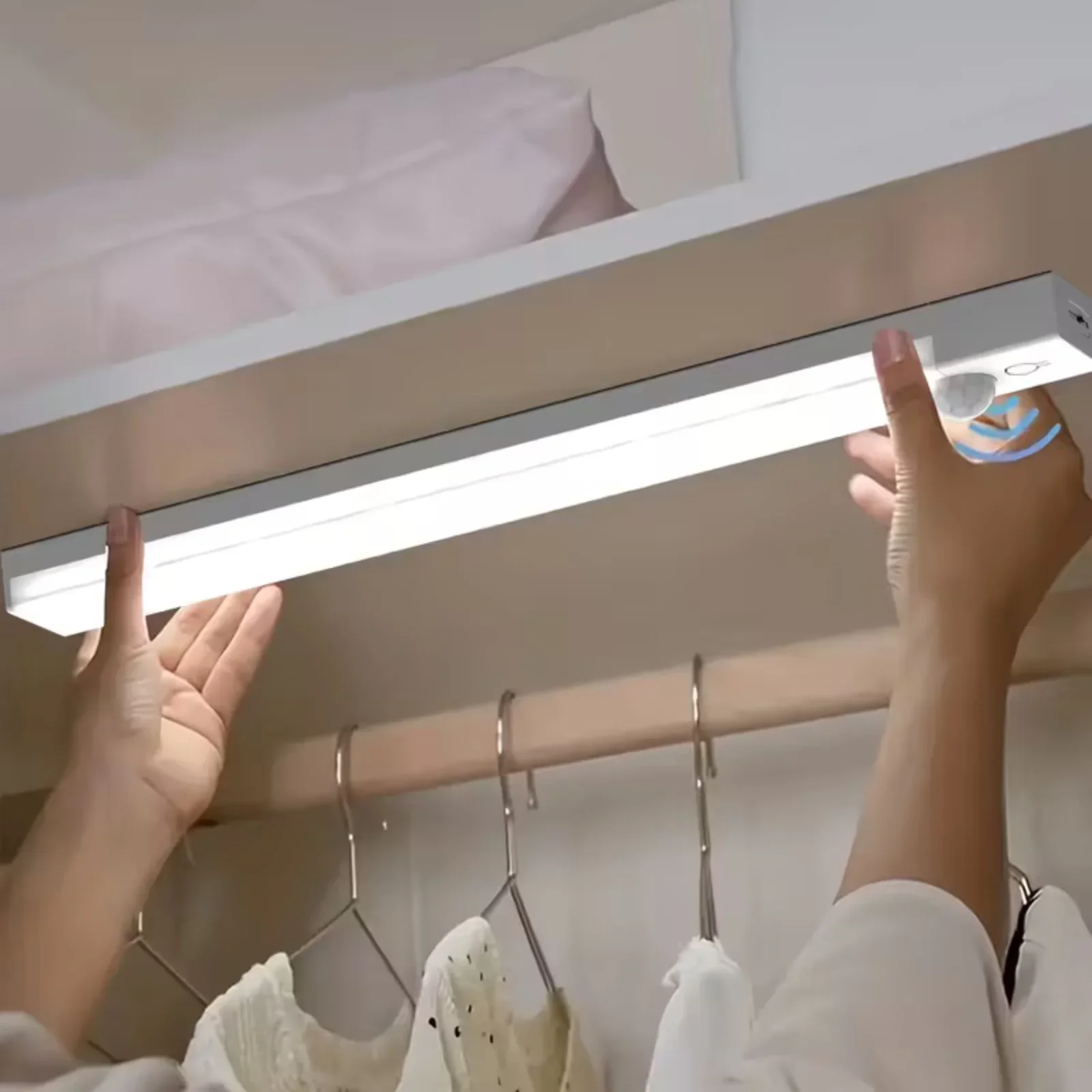 Ultra-Thin Smart Le…