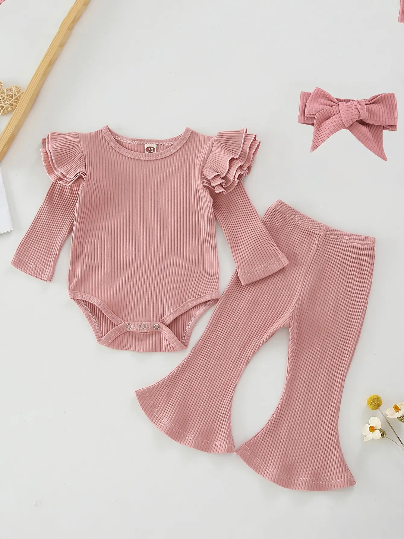 Baby summer leisure sweet and lovely suit