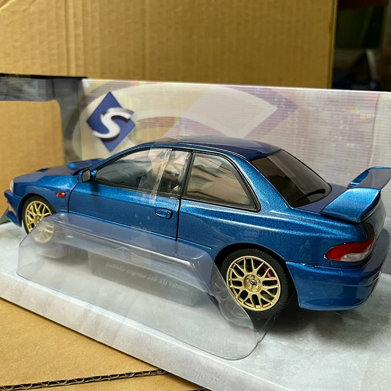 SOLIDO 1:18 scala SUBARU IMPREZA 22B simulazione modello di auto in lega Diecast Toy ornamenti da collezione per regali