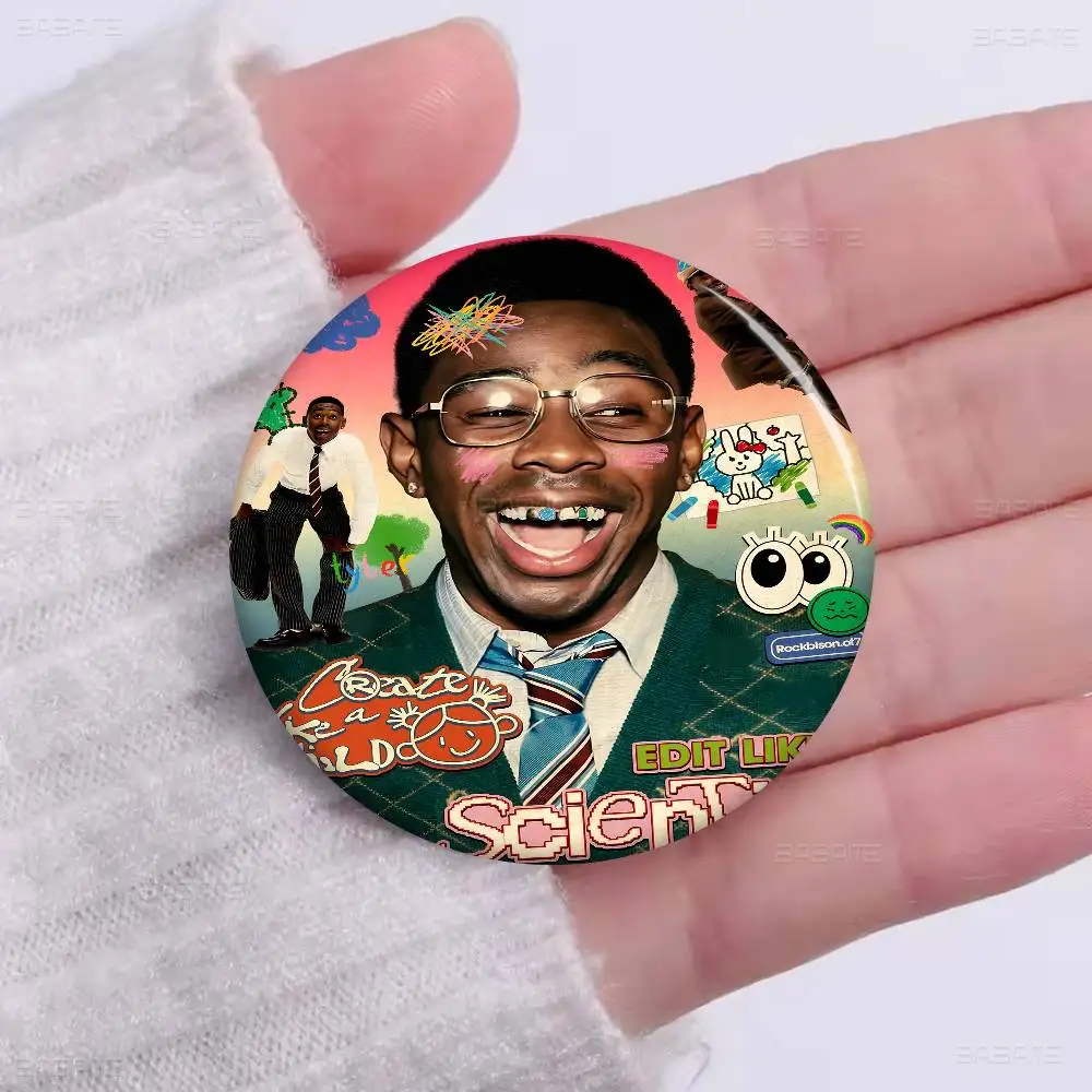 مغني الراب تايلر الخالق أنيمي دبابيس لطيف الكرتون شارة سترة الجينز التلبيب دبوس هدية الملحقات