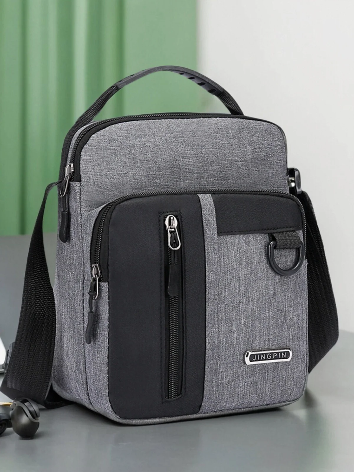 

New Men's Casual Ox Cloth Crossbody Bag Single oulder Diagonal Version Waterproof Mobile Phone Bag Faionable And Mult...