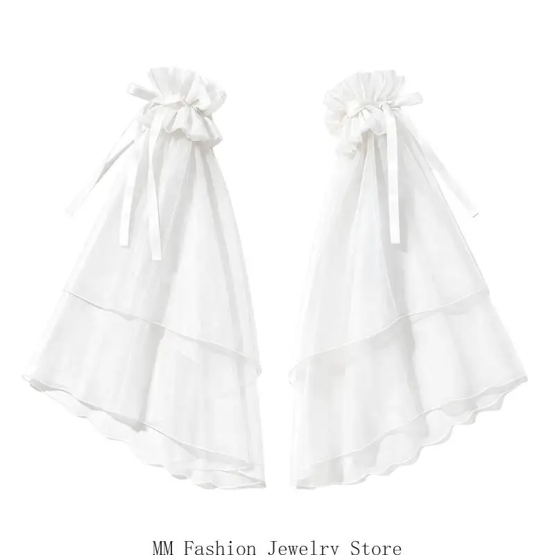 Sheer Sleeve Covers with Mesh Layers and Ribbon Ties for Wedding Styling D0UB