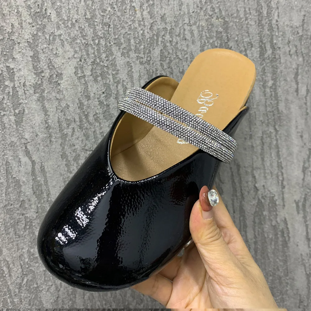 Women Slippers Rhinestone Fashion Summer Shoes For Women Flats Half Slippers Plus Size Women Mullers