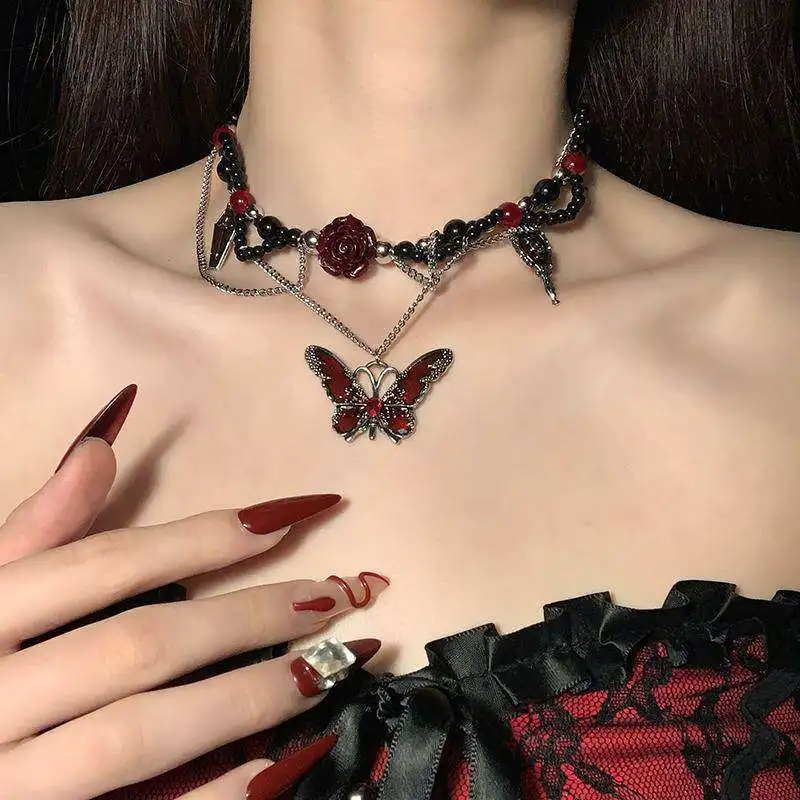 

Dark Scarlet Butterfly Choker Necklace for Women Vintage Gothic Punk Velvet Neck Chain Y2K Spice Girl Collarbone Chain Gift