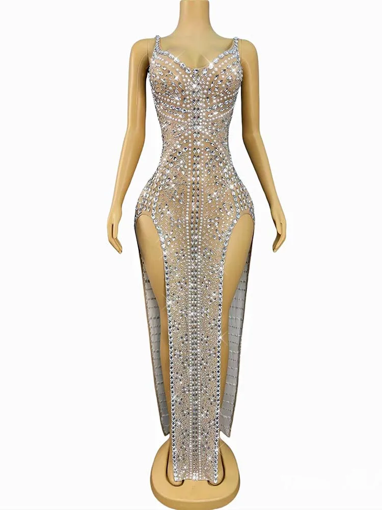 Wysokiej jakości sukienka z seksownymi ramiączkami, dekoltem w serek i rozcięciem, wykonana metodą hot stampingu, nowa kolekcja 2025, modna odzież damska na zamówienie.