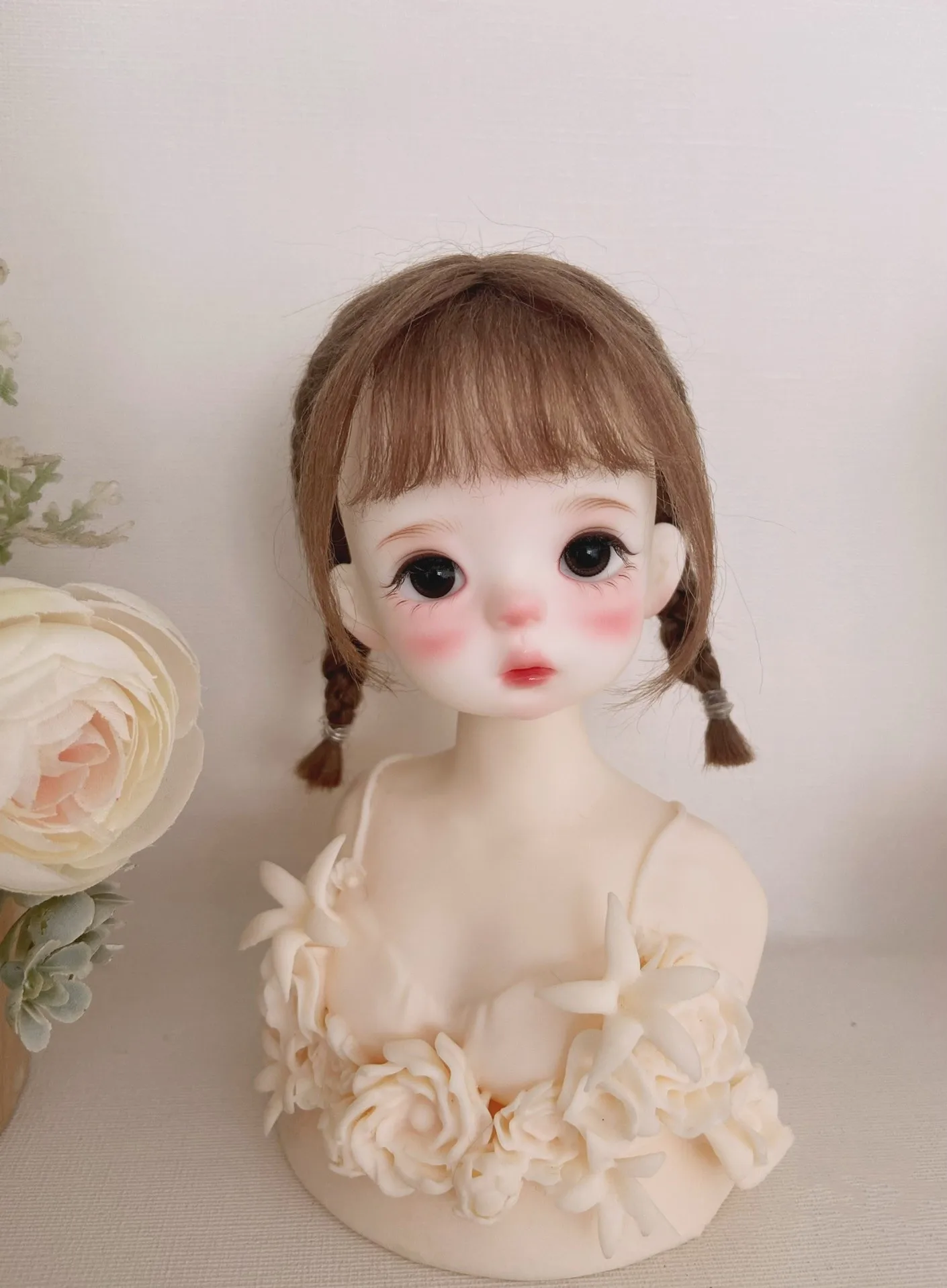 

Fashion 1/6 BJD doll hair chestnut brown short braid mohair wig free shipping