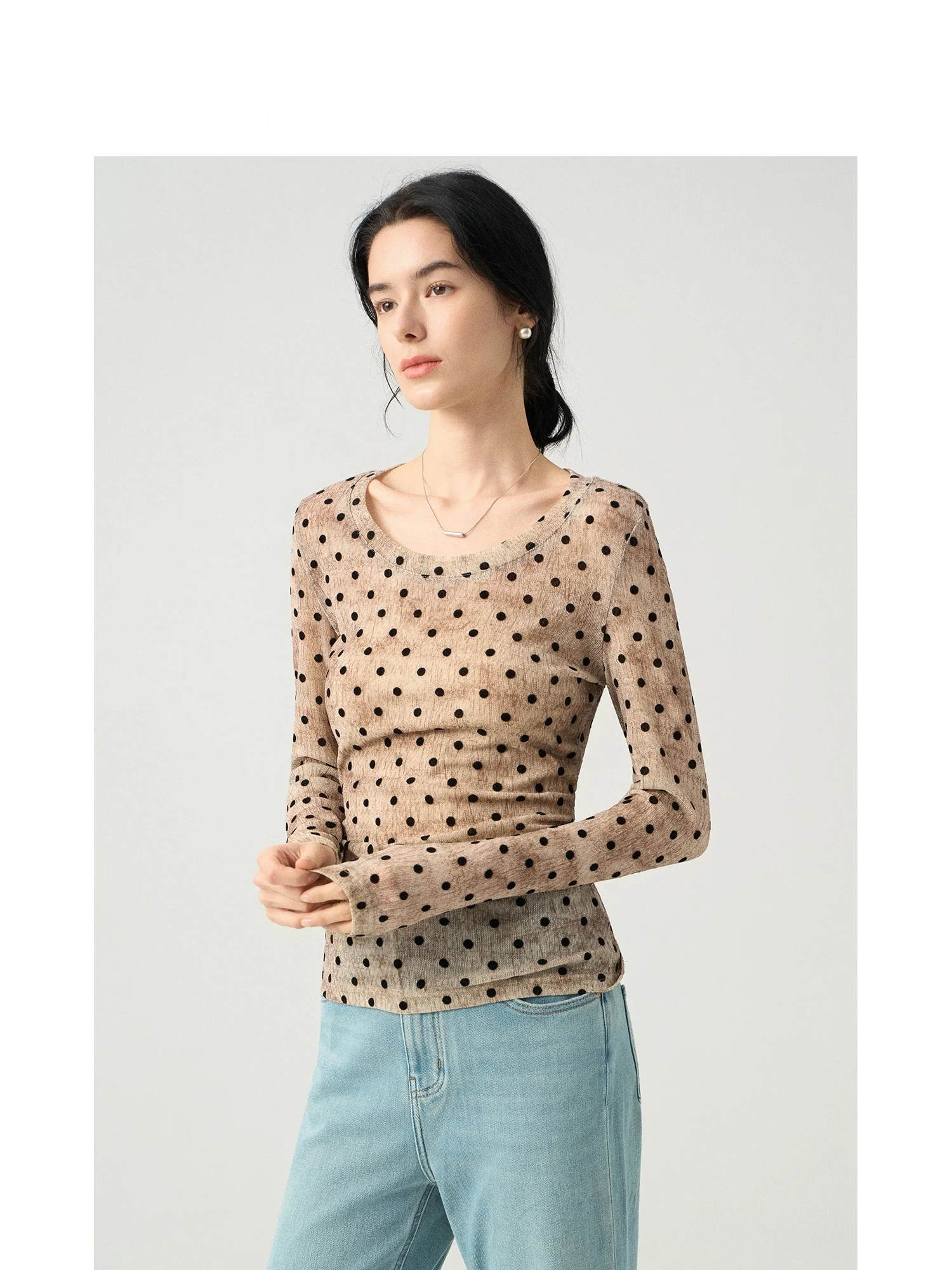 

Ruiqia Jie 2026 Early Spring New Polka Dot Tie Dye Design Slim Fit T irt Base irt Women Cotton Blend round Ne Top