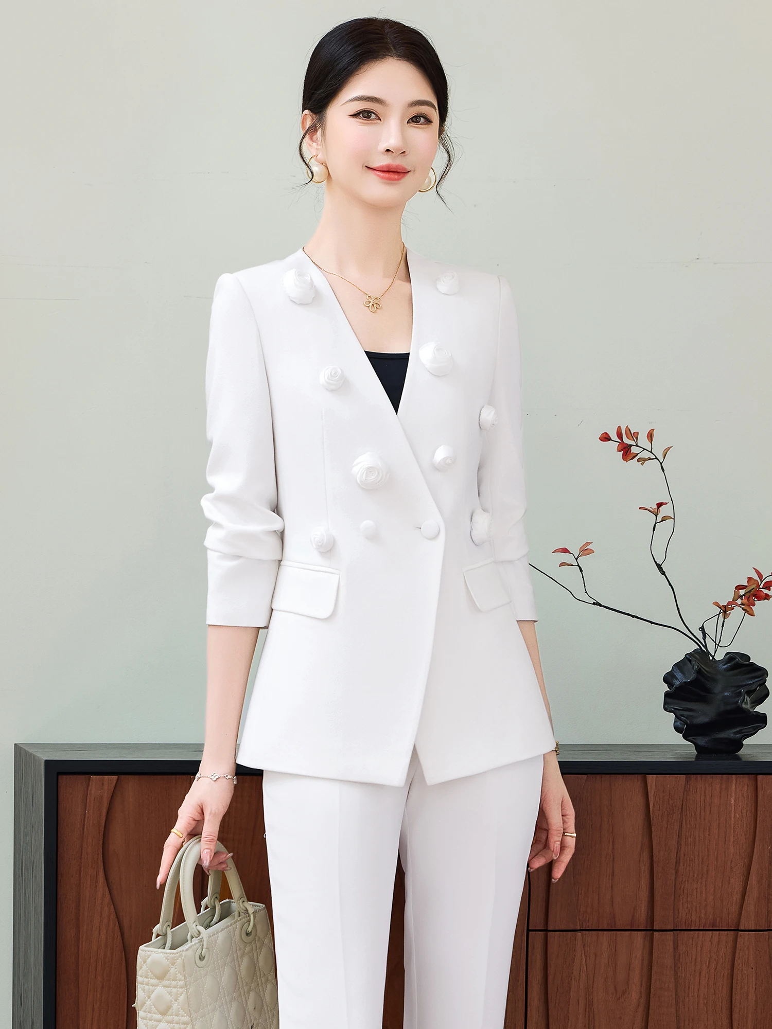 White Suit Set for Women 2026 New Spring High-End Professional Host Goddess Style Jacket Polyester Fiber Standard Fit