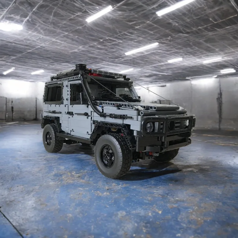 

1870PCS MOC MercedesSA BenzSA G-Wagen Educational Construction Airplane Toy Creative Building Blocks Gift for Children