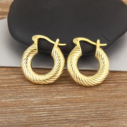 Orecchini stile semplice a cerchio grande dal nuovo design classico per le donne Ragazza regalo di accessori per gioielli per orecchie vintage geometrici irregolari