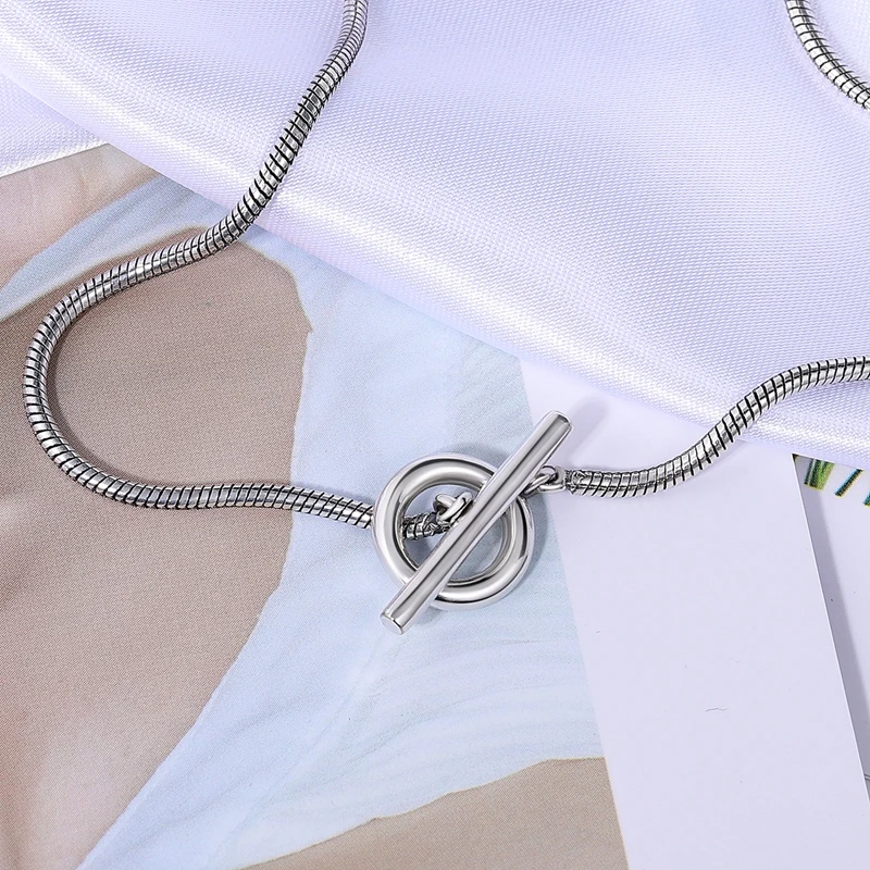 Fashion Chunky Infinity Knot Pendant Necklace Silver Plated Snake Chain Collar O Pendant T Bar Necklace For Women