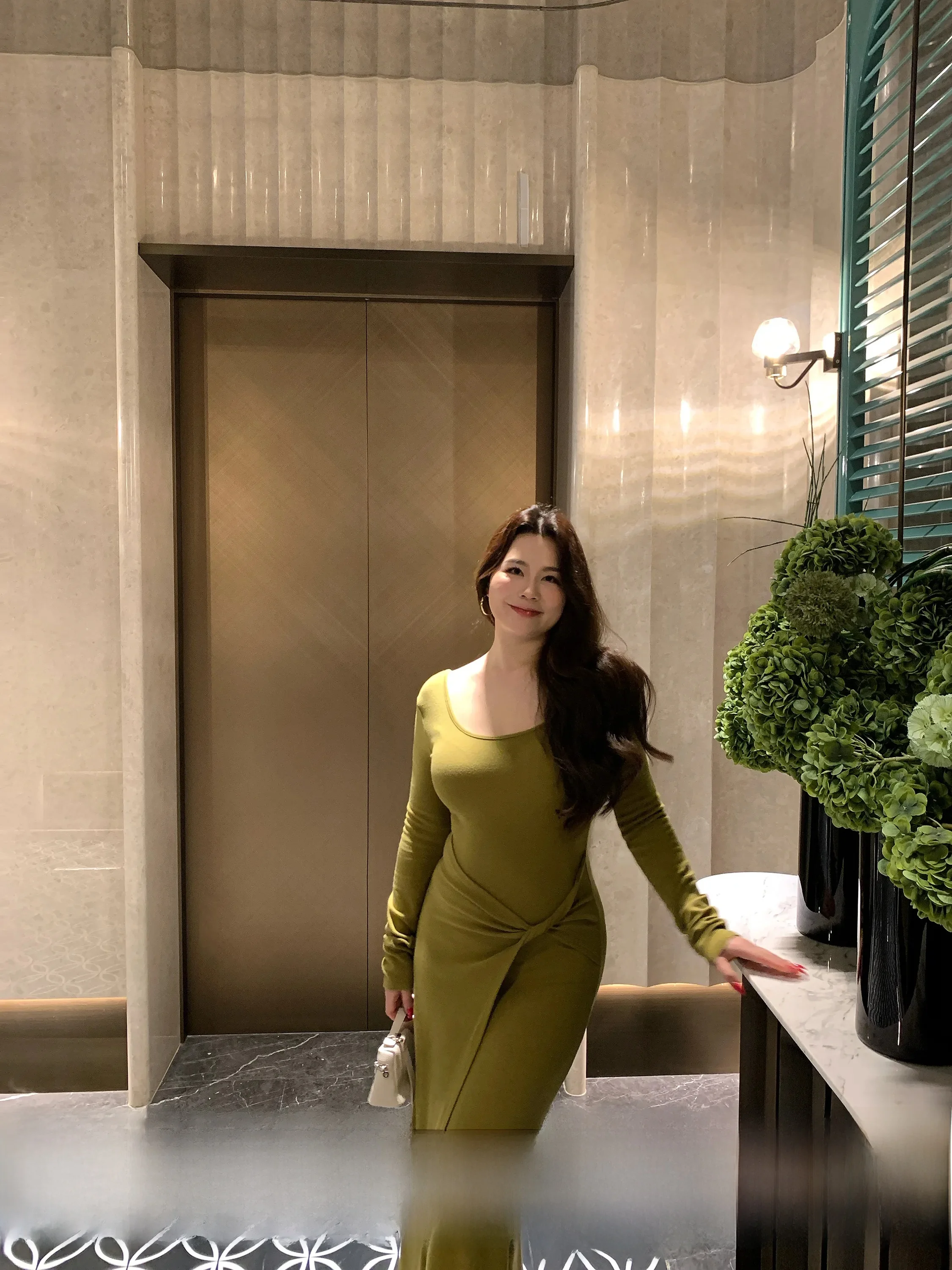 

Jomel ML plus Size Knitted Dress round Neck Twist Knot Casual Long Waist Cinched Casual Spring 2026 New Style for Ladies