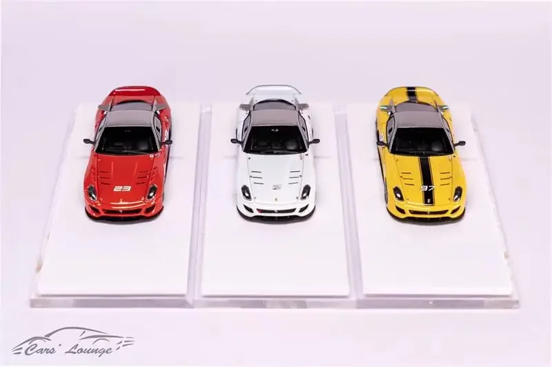 

Cars' Lounge 1:64 599XX Red #23 / White #2 / Yellow #97 limited399 Resin Model Car