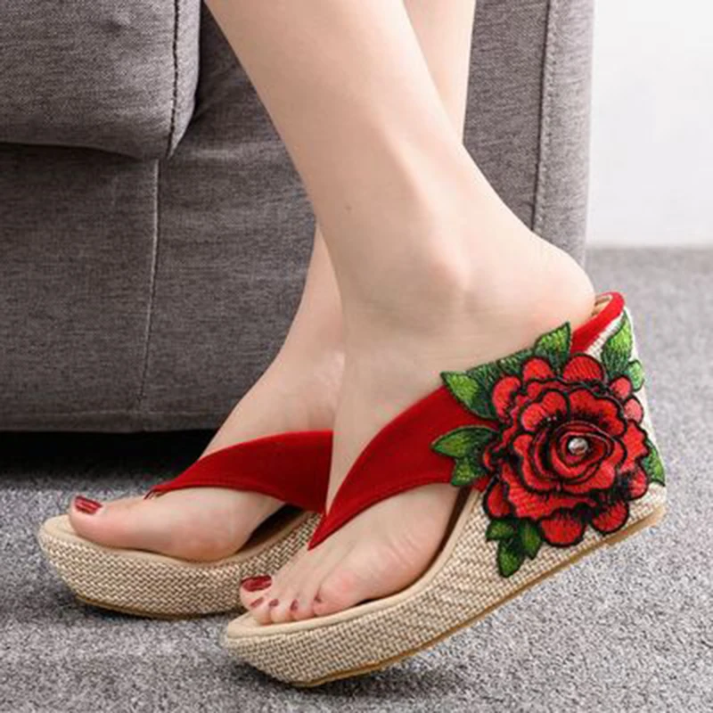 New 9 cm comfortable wedge slippers embroidered flowers sandals large sandals waterproof platform sandals