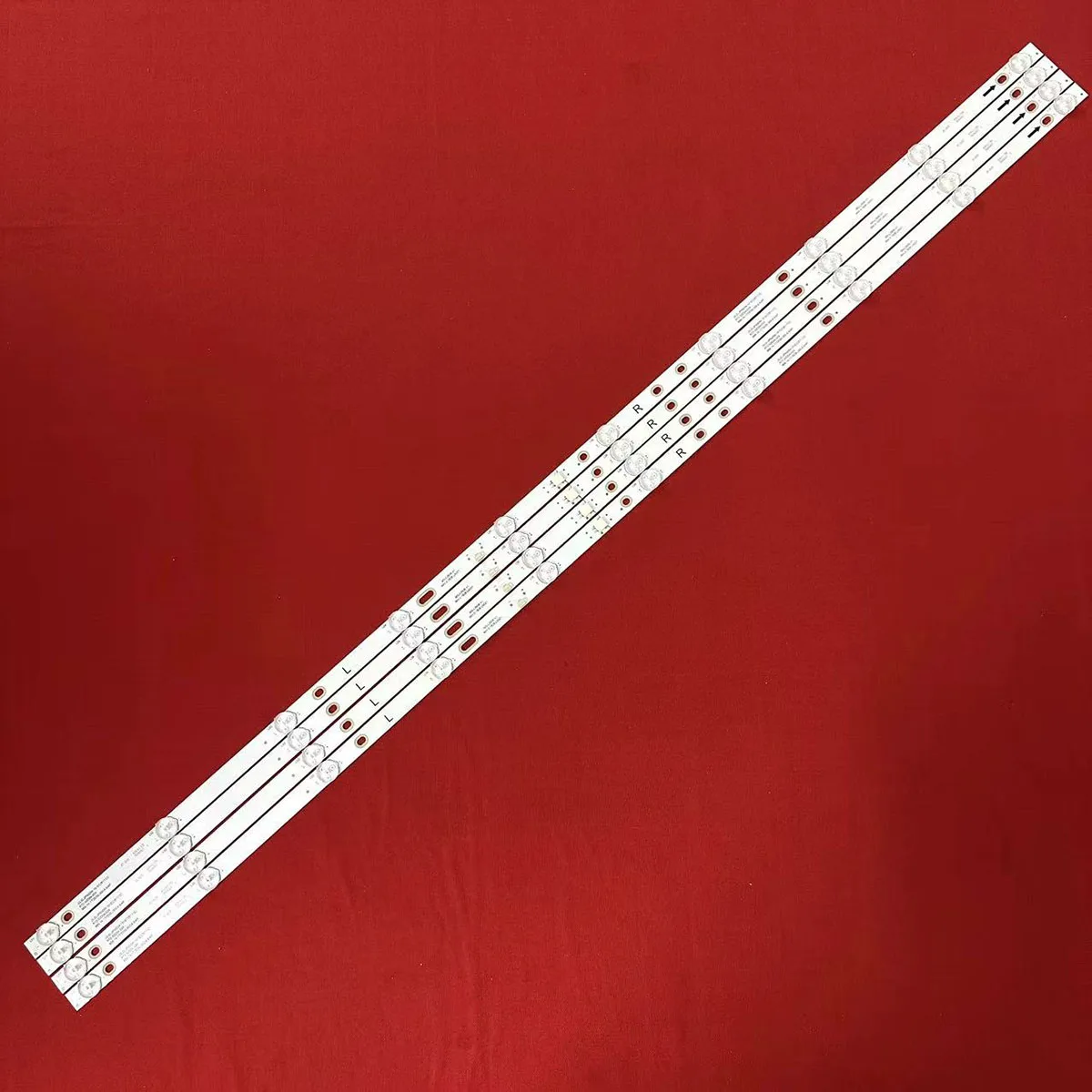 

1set 50LEM-1043\FTS2C D50-M30 K50DLJ10US JS-D-JP50DM-A101EC JS-D-JP50DM-B102EC (80510) E55DM1000/UHD JS-D-JP50DM-101EC (81112)