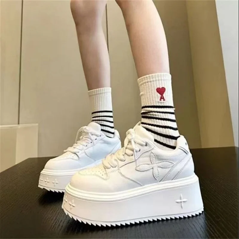 SyfIyno Thick Bottom White Leather Shoes Women Sneakers Leather Casual Shoes Skateboard Round Toe Heels Comfortable Zapatillas