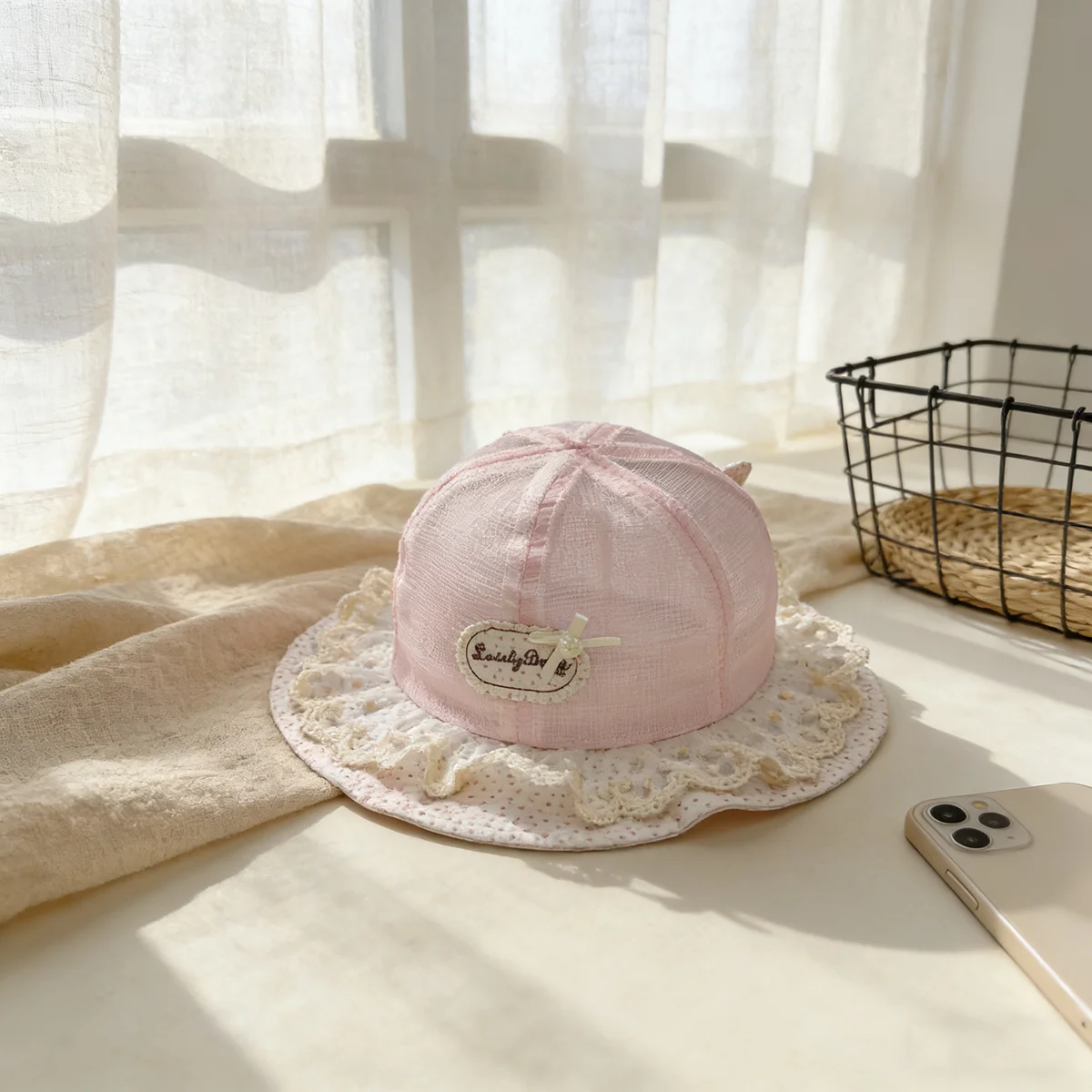 Children's lace floral ruffled cat-ear breathable fisherman hat for girls.French gentle style.Suitable for birthday flower girls
