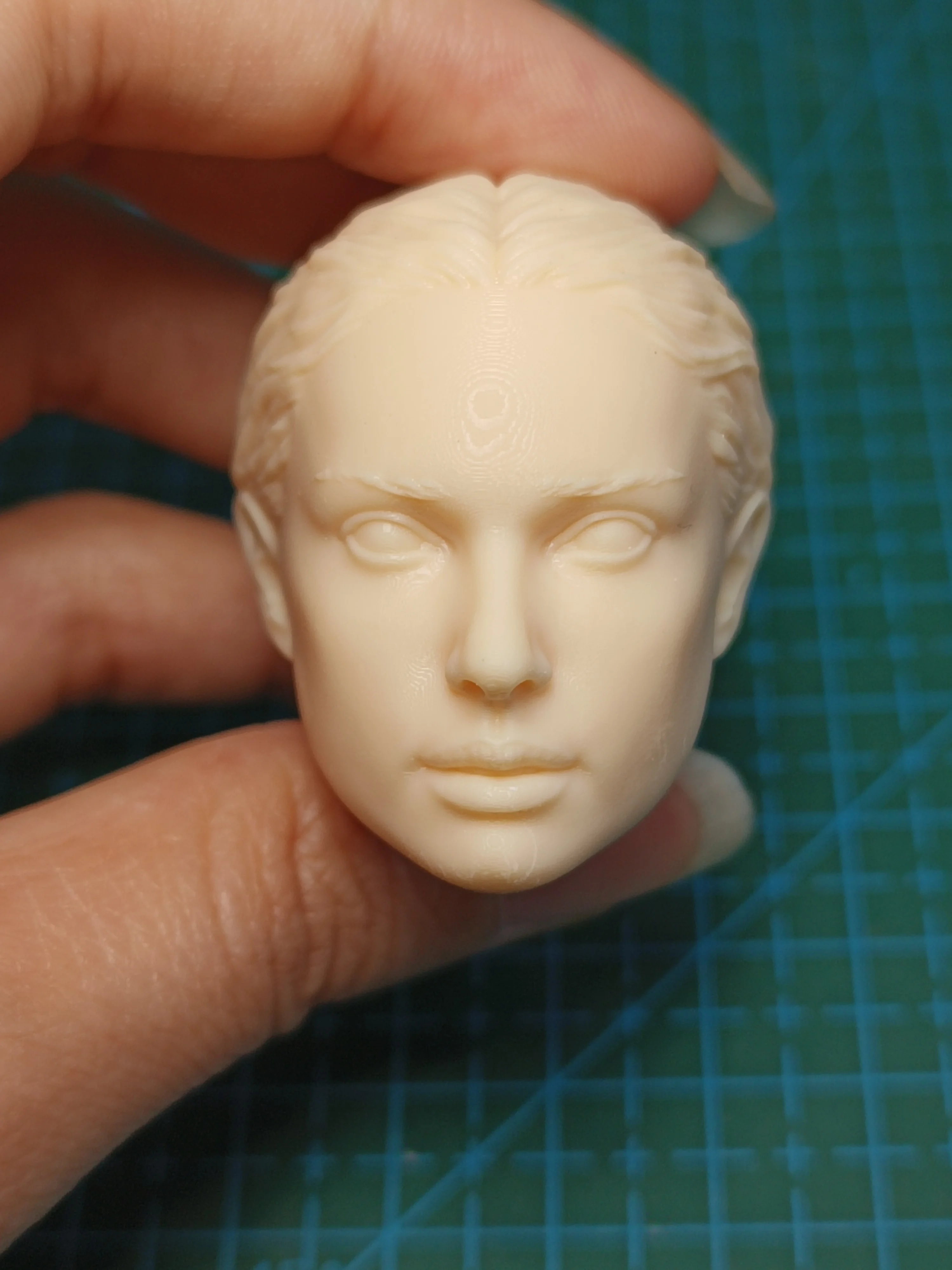 

Natalie Portman Female Head Carving Unpainted Actor 1/6 Scale Anime Soldier Model For 12Inch Action FigureToys