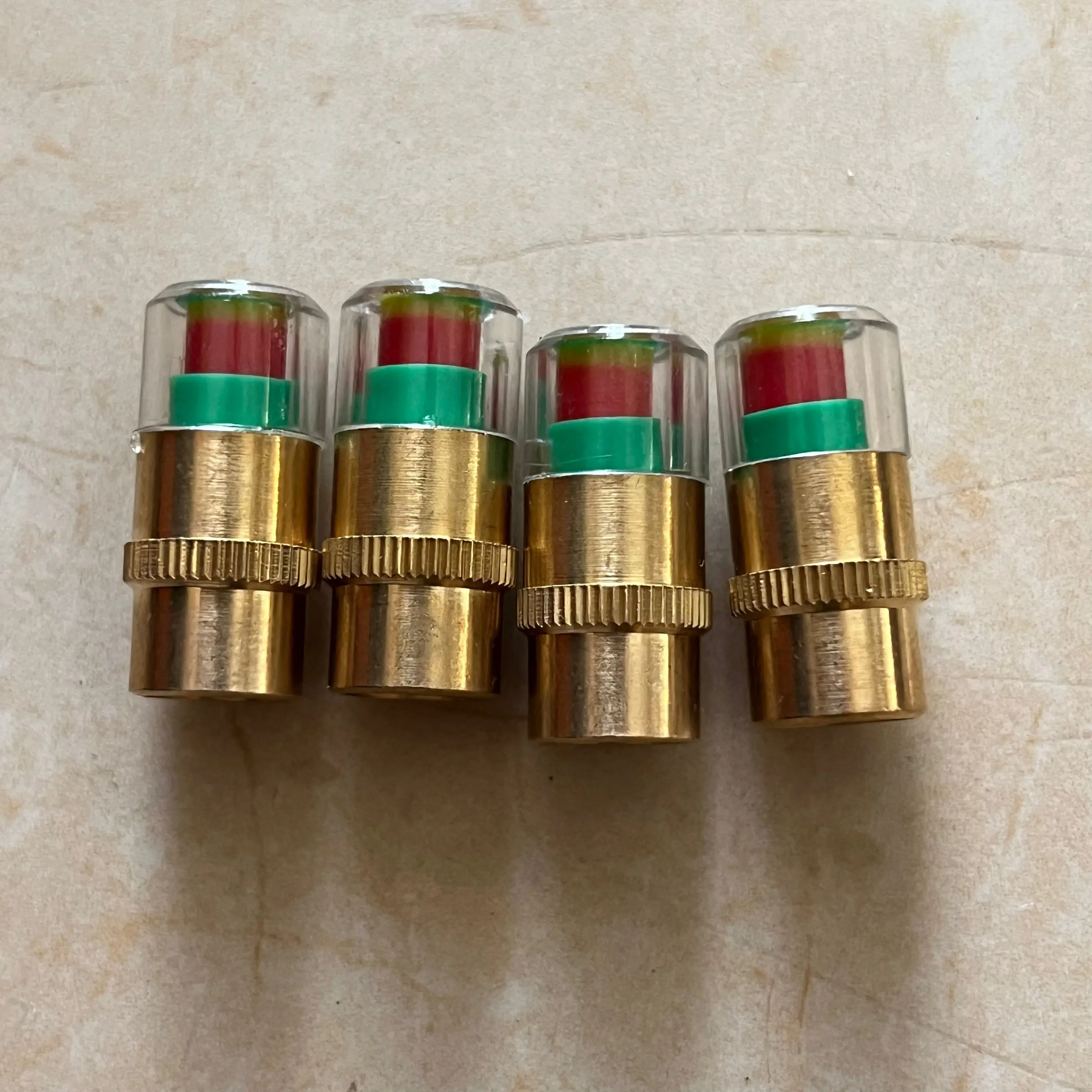 

4pcs Car Tire Pressure Indicator Tire Pressure Gauge Indicator Alert Monitoring Valve Cap Sensor External Valve Detection