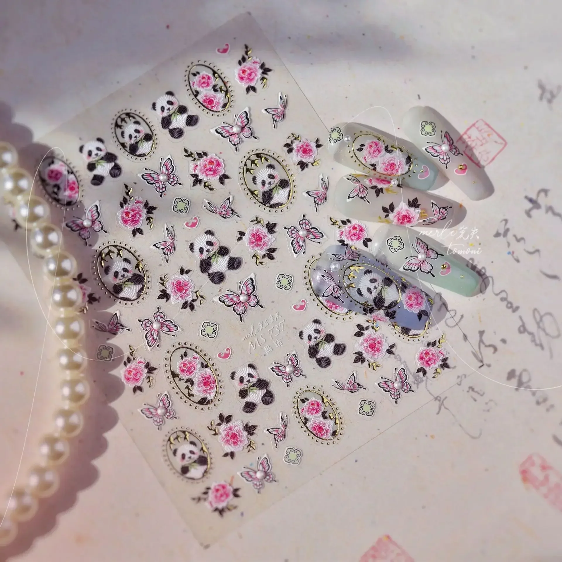 사랑스러운 팬더 대나무 꽃 스타 Bowknot 러브 하트 5D 네일 아트 스티커 귀여운 만화 양각 부조 접착제 매니큐어 데칼