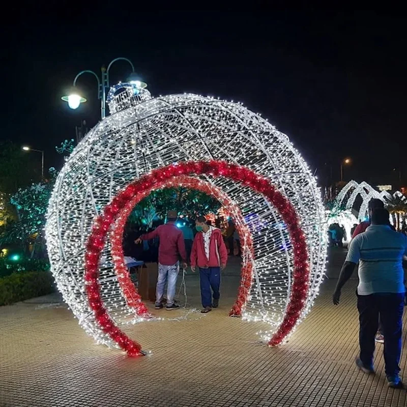 

custom.Customized Commercial Outdoor Shopping Mall Decor Illuminated Arch Ball Lights