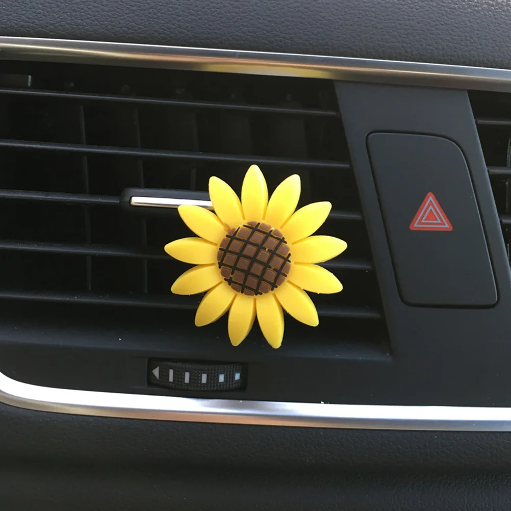 

2Pcs Sunflower Shape Car Perfume Clip Resin Aromatherapy Diffuser for Air Vent Auto Interior Decoration Relaxing Driving