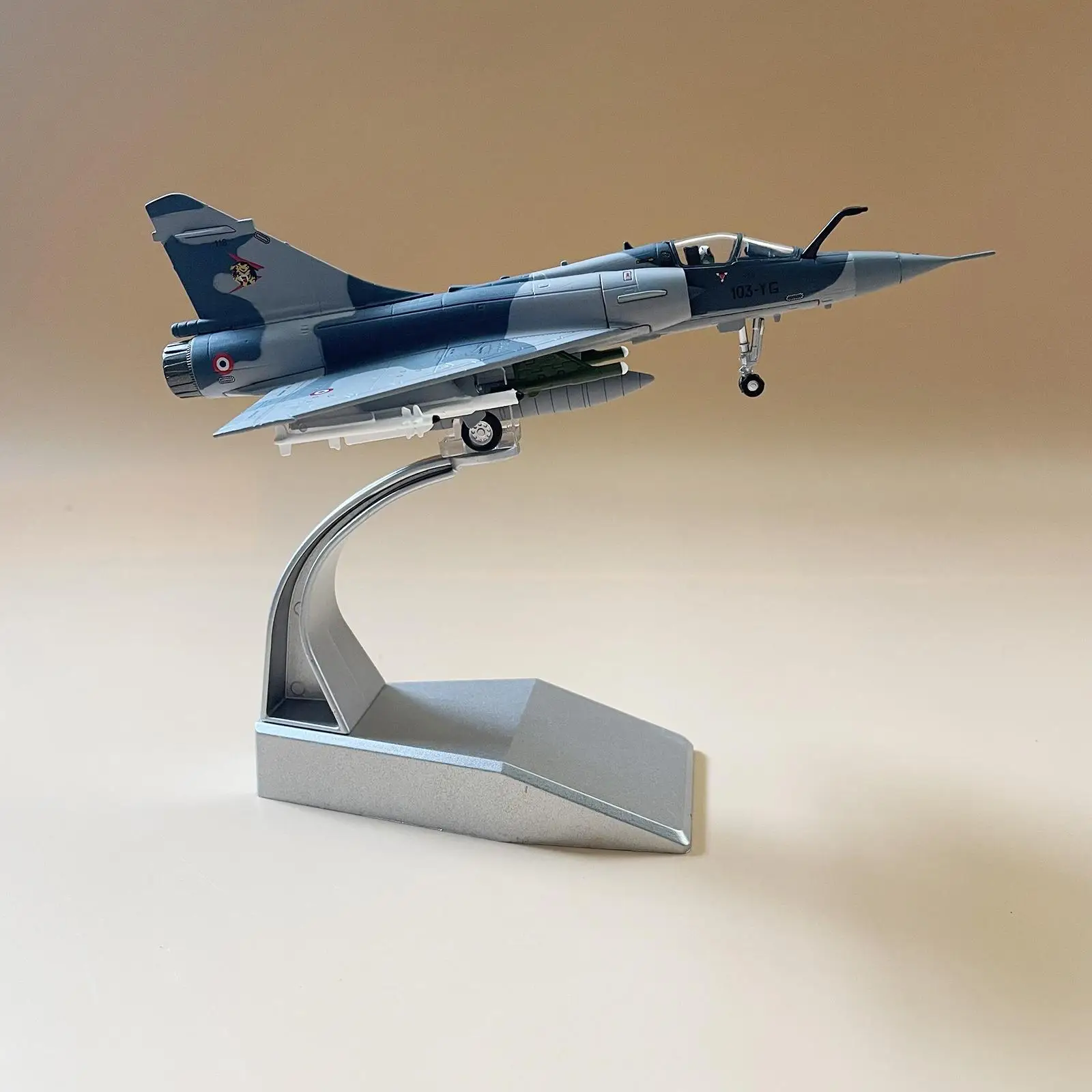 Diecast Fighter Alloy Model Plane Aircraft Display Model for Decoration Ornament 1:100 Scale Diecast Toys