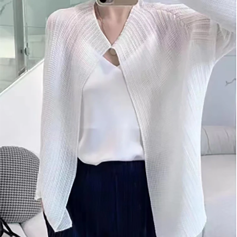 Women Miyake Pleated Tops Long Sleeved Versatile Cardigan Shawl Overlay Sun Protection Shirt Light New T-shirt Women's Clothing